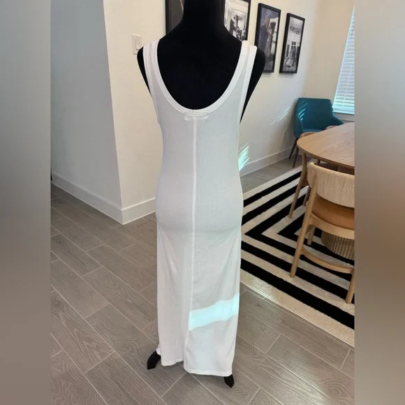 L*SPACE Ribbed White Scoop Neck Dress Size Medium VGUC - Picture 2 of 4